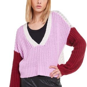 Wild fox cropped sweater size L